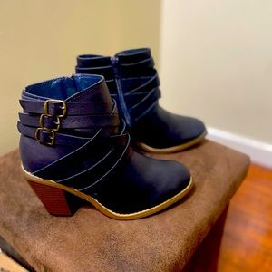 Ankle boots for lady
